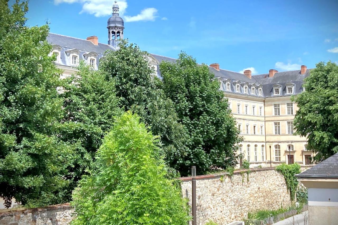 Elegant - Studio Proche Cathedrale Et Au Calme Apartment Le Mans Exterior photo